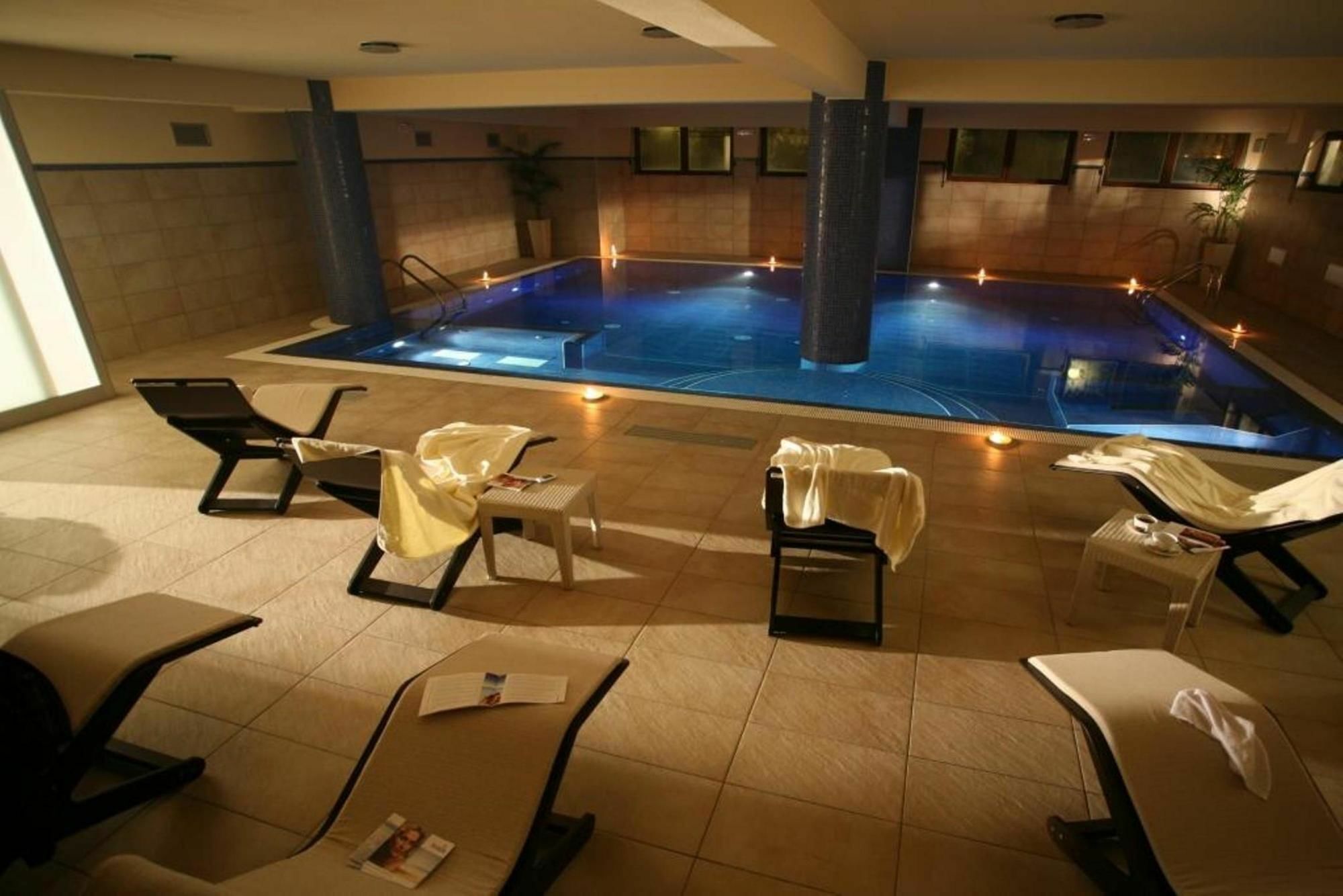 Hotel Federico II Ена Екстериор снимка