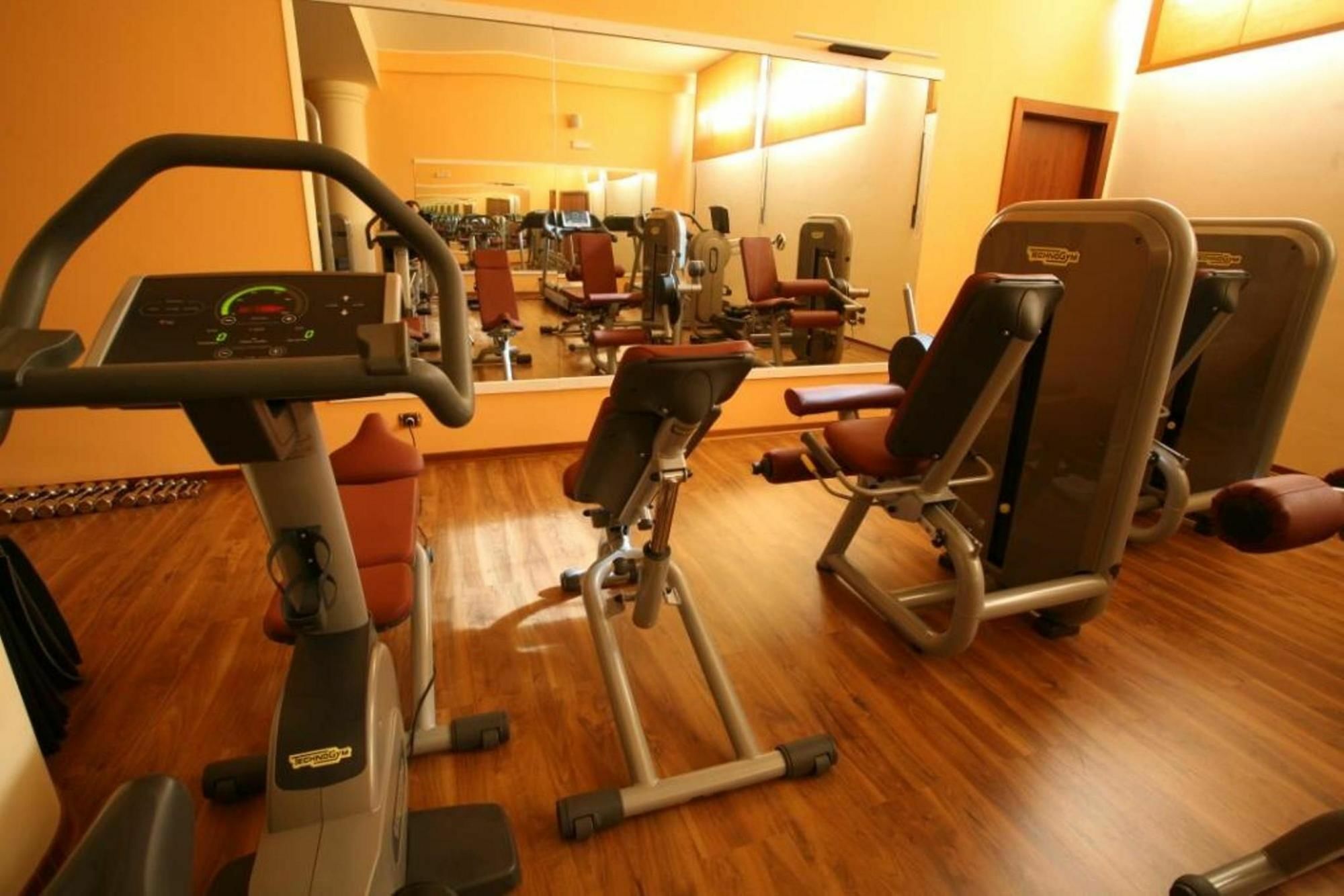 Hotel Federico II Ена Екстериор снимка